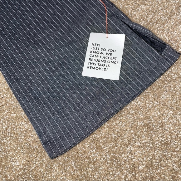 ASOS DESIGN pinstripe flare pants in gray low rise wide leg button zip up SZ 8 - Picture 5 of 12